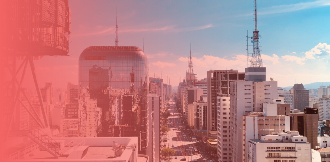 Explore a cidade e a<br/> São Paulo Negócios 
